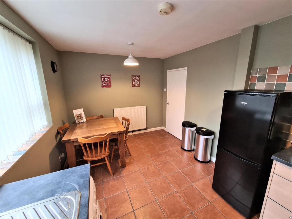 3 Bedroom Apartment Coventry - Hosted By Coventry Accommodation מראה חיצוני תמונה