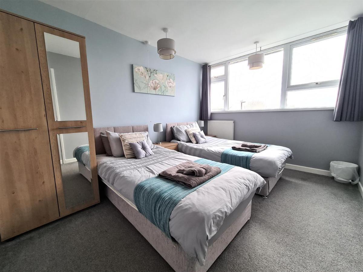 3 Bedroom Apartment Coventry - Hosted By Coventry Accommodation מראה חיצוני תמונה